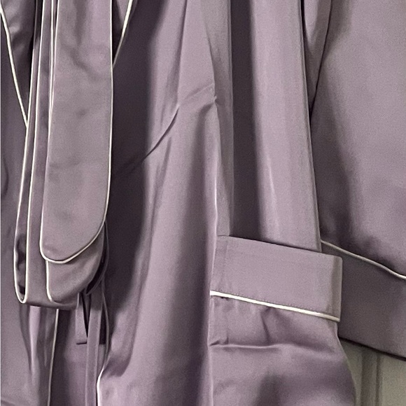 YiNi LuLu Polyester Robe - Picture 2 of 6